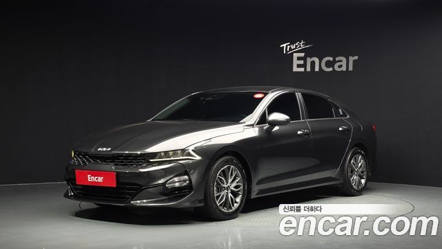 Kia K5 (III) 2.0 Prestige 2022 — фото 1
