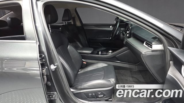 Kia K5 (III) 2.0 Prestige 2022 — фото 11