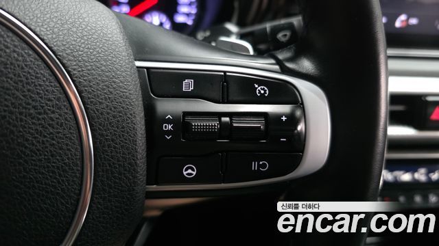 Kia K5 (III) 2.0 Prestige 2022 — фото 17