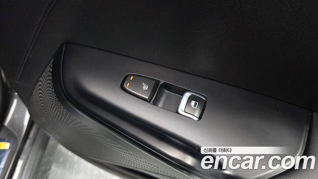 Kia K5 (III) 2.0 Prestige 2022 — фото 19