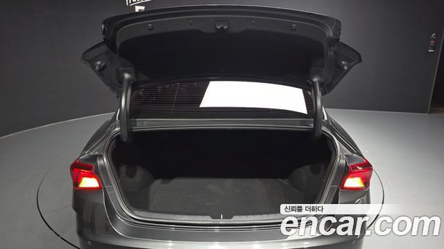 Kia K5 (III) 2.0 Prestige 2022 — фото 20