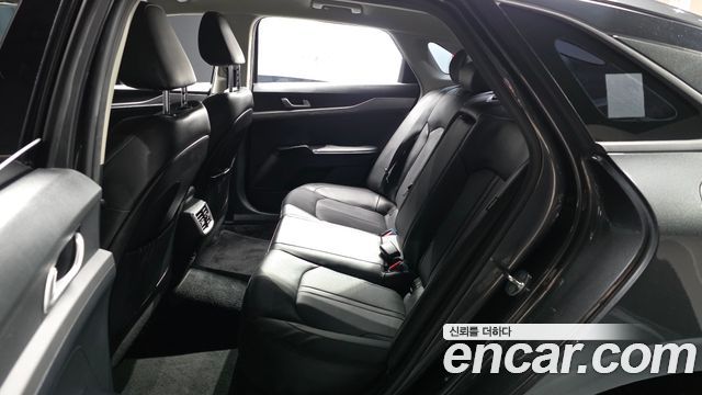 Kia K5 (III) 2.0 Prestige 2022 — фото 26
