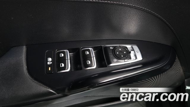 Kia K5 (III) 2.0 Prestige 2022 — фото 30