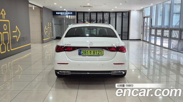 Mercedes-Benz E-Class (W214) E300 4MATIC Exclusive 2025 — фото 3