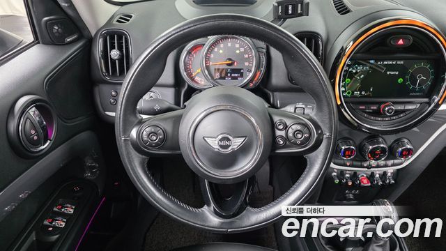 MINI Cooper S Countryman Standard 2nd 2018 — фото 14