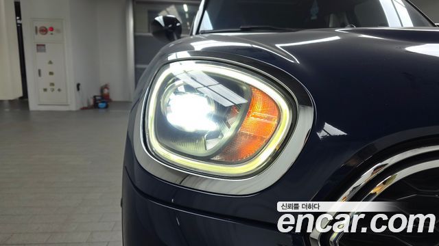 MINI Cooper S Countryman Standard 2nd 2018 — фото 22