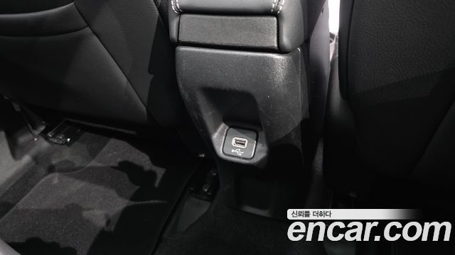 Jeep Renegade 2.0 Diesel Limited AWD 2018 — фото 39
