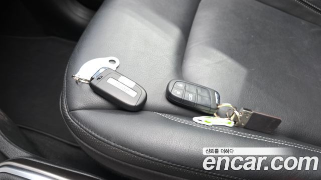 Jeep Renegade 2.0 Diesel Limited AWD 2018 — фото 40