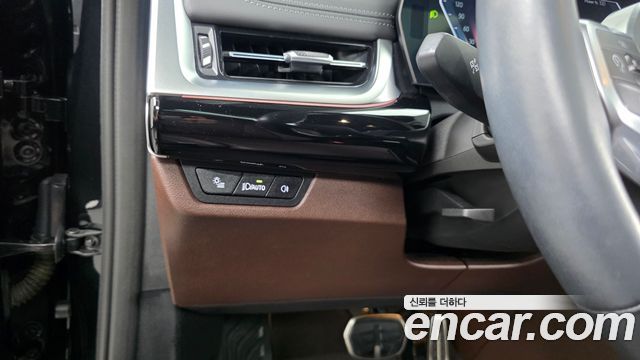BMW X1 (U11) xDrive 20i M Sport 2024 — фото 20