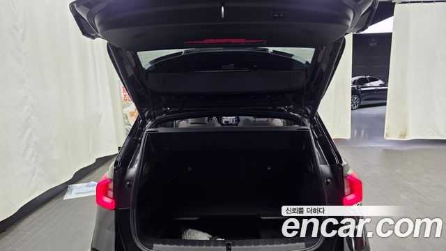 BMW X1 (U11) xDrive 20i M Sport 2024 — фото 24