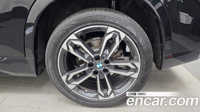 BMW X1 (U11) xDrive 20i M Sport 2024 — фото 27