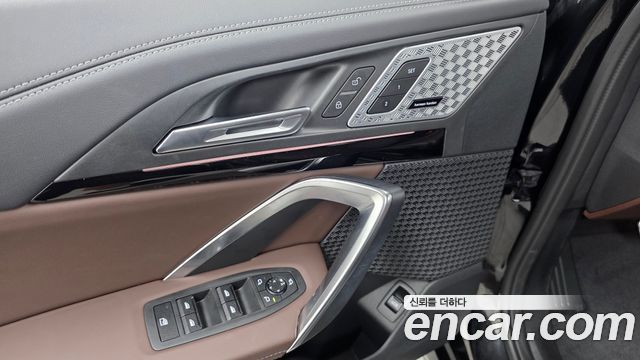 BMW X1 (U11) xDrive 20i M Sport 2024 — фото 34