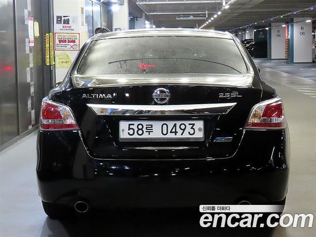 Nissan Altima 2.5 L33 2015 — фото 15