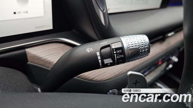 Genesis G90 (RS4) Gasoline 3.5 Turbo AWD 2024 — фото 32