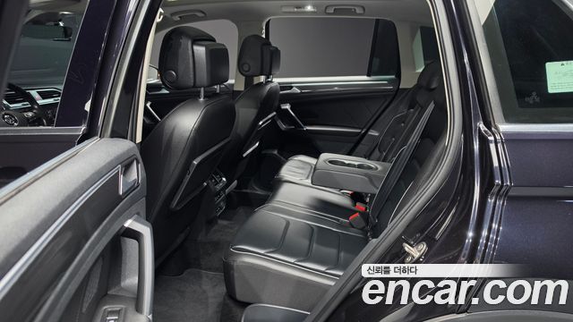 Volkswagen Tiguan (II) 2.0 TDI 4Motion Prestige 2018 — фото 11