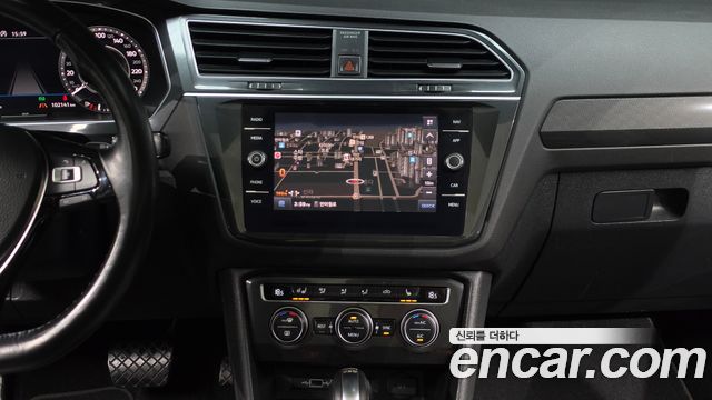 Volkswagen Tiguan (II) 2.0 TDI 4Motion Prestige 2018 — фото 13