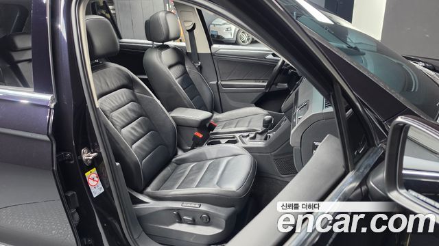 Volkswagen Tiguan (II) 2.0 TDI 4Motion Prestige 2018 — фото 26