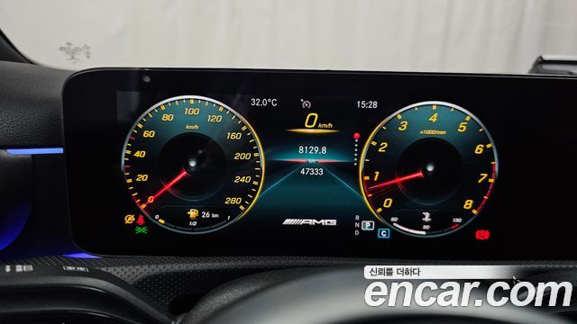 Mercedes-Benz A-Class (W177) AMG A35 4MATIC Sedan 2021 — фото 8