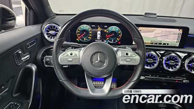 Mercedes-Benz A-Class (W177) AMG A35 4MATIC Sedan 2021 — фото 13