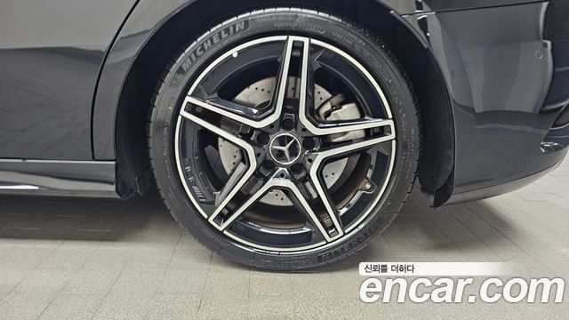 Mercedes-Benz A-Class (W177) AMG A35 4MATIC Sedan 2021 — фото 21