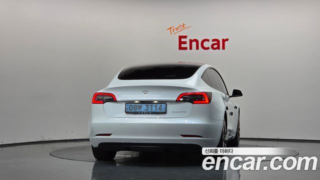 Tesla Model 3 Long Range AWD 2022 — фото 4