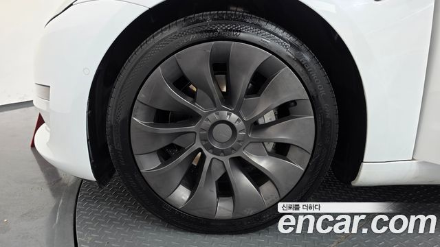 Tesla Model 3 Long Range AWD 2022 — фото 5