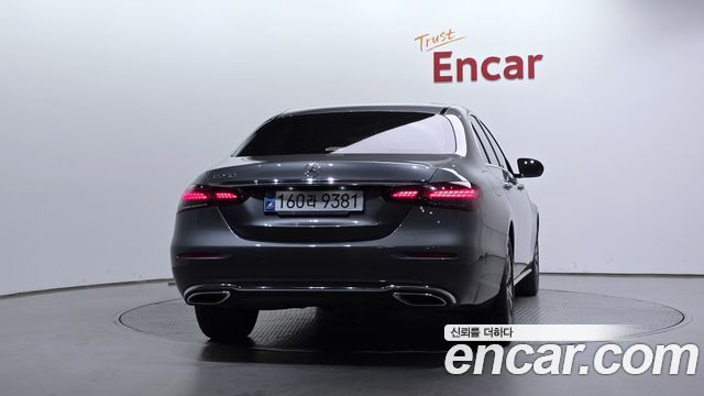 Mercedes-Benz E-Class (W213) E250 Avantgarde 2021 — фото 4