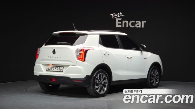 KG Mobility (SsangYong) Very New Tivoli Gasoline 1.5 2WD V3 Special 2021 — фото 2