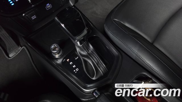 KG Mobility (SsangYong) Very New Tivoli Gasoline 1.5 2WD V3 Special 2021 — фото 9