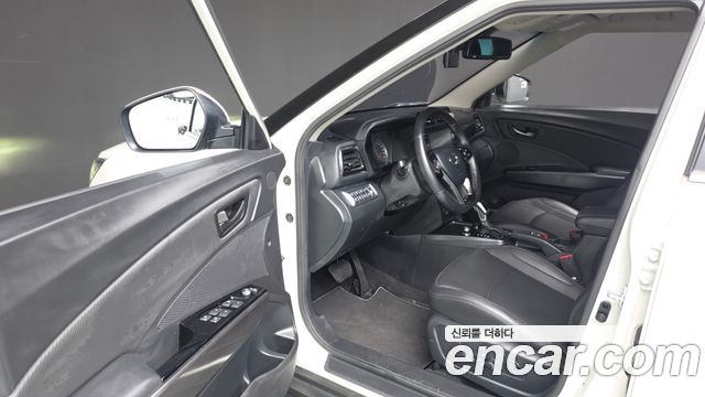 KG Mobility (SsangYong) Very New Tivoli Gasoline 1.5 2WD V3 Special 2021 — фото 10