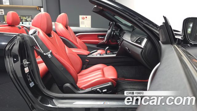 BMW 4 Series (F32) 430i M Sport Convertible 2019 — фото 11