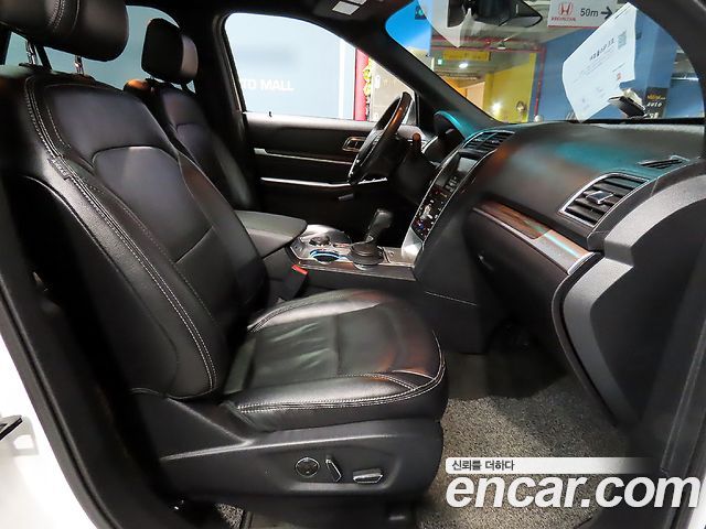 Ford Explorer 2.3 Limited 4WD 5th 2016 — фото 9