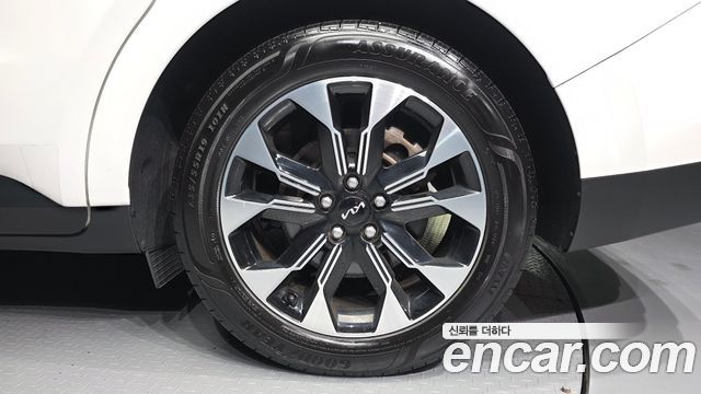 Kia Carnival (IV) Gasoline 7-Seater Noblesse 2023 — фото 5