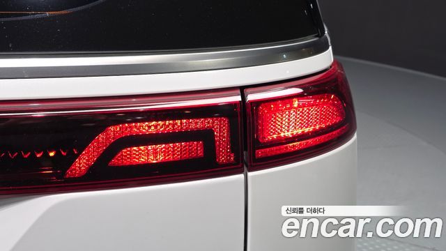 Kia Carnival (IV) Gasoline 7-Seater Noblesse 2023 — фото 23