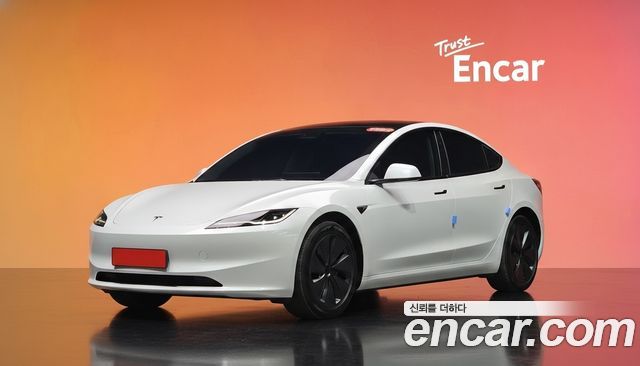 Tesla Model 3 RWD