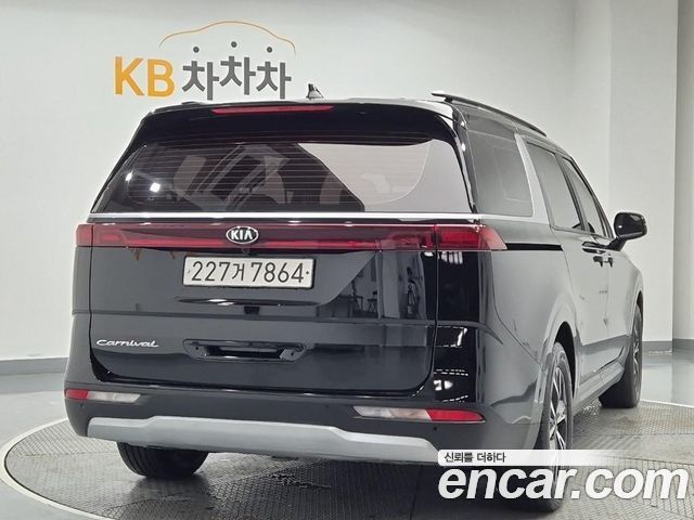 Kia Carnival (IV) Diesel 9-Seater Prestige 2021 — фото 3