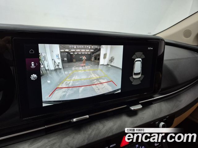 Kia Carnival (IV) Diesel 9-Seater Prestige 2021 — фото 15