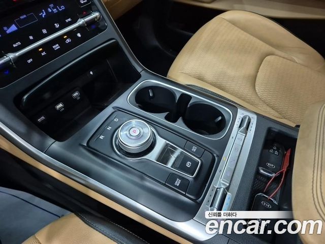 Kia Carnival (IV) Diesel 9-Seater Prestige 2021 — фото 16