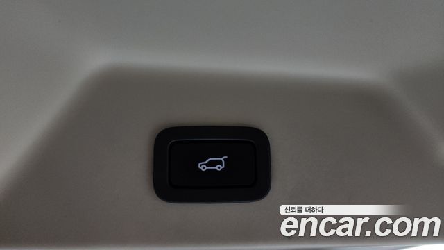 Land Rover Range Rover (IV) 4.4 SDV8 Vogue SE DIESEL 2016 — фото 12