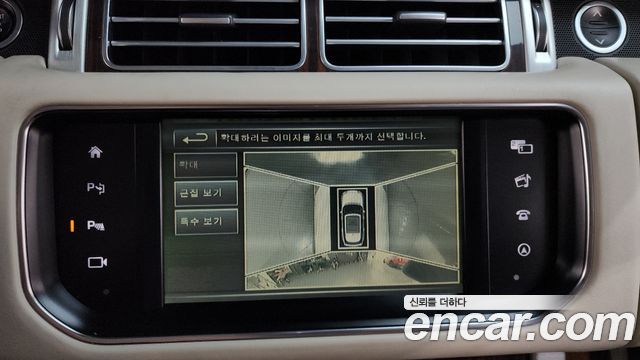 Land Rover Range Rover (IV) 4.4 SDV8 Vogue SE DIESEL 2016 — фото 17