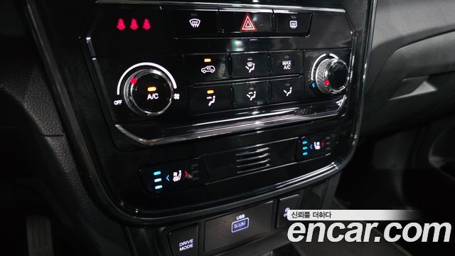 KG Mobility (SsangYong) Very New Tivoli Gasoline 1.5 2WD V3 2022 — фото 20