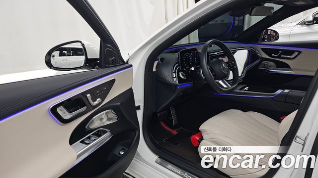 Mercedes-Benz E-Class (W214) E300 4MATIC AMG Line 2026 — фото 10