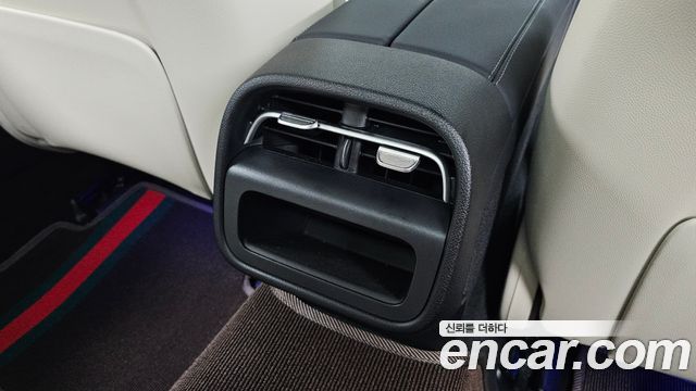 Mercedes-Benz E-Class (W214) E300 4MATIC AMG Line 2026 — фото 31
