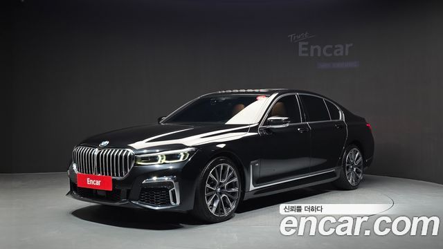BMW 7 Series (G11) 740i M Sport