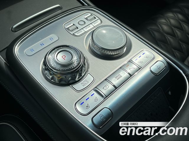 Genesis G90 (RS4) Gasoline 3.5 Turbo e-S/C AWD LWB 2022 — фото 9