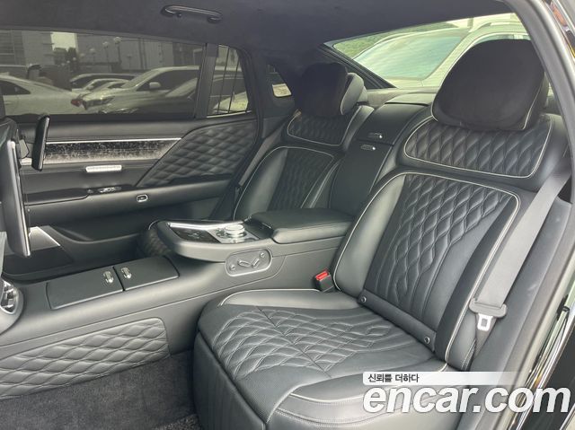 Genesis G90 (RS4) Gasoline 3.5 Turbo e-S/C AWD LWB 2022 — фото 18