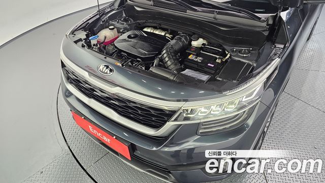 Kia Seltos Gasoline 1.6 Turbo 2WD Signature 2022 — фото 6