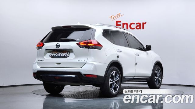 Nissan X-Trail 2.5 4WD 2018 — фото 2