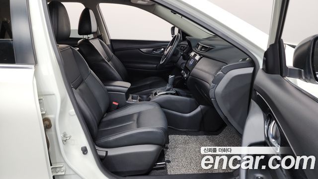 Nissan X-Trail 2.5 4WD 2018 — фото 11