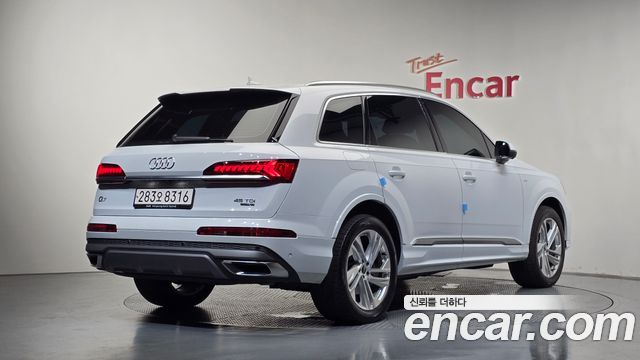 Audi Q7 (4M) 45 TDI Quattro Premium 2022 — фото 2